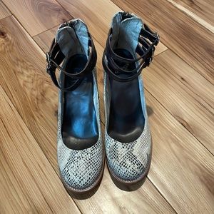 Freebird by Steven Randi Size 8